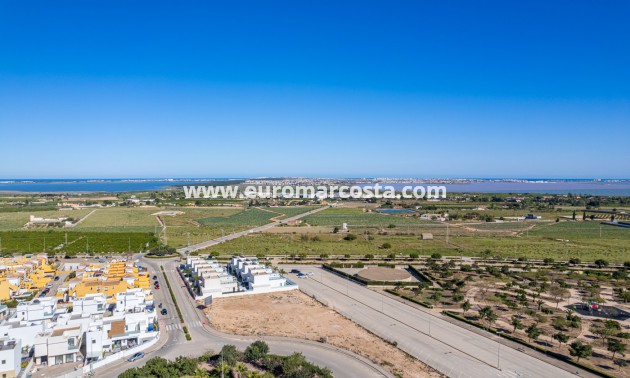 Nueva construcción  - Laguna Azul Villa - Los Montesinos - La Herrada