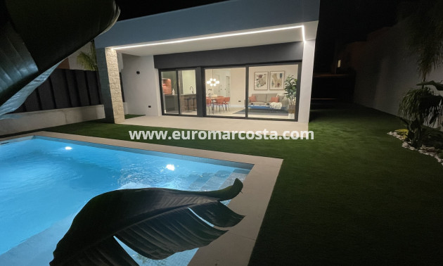 New Build - detached - Molina de Segura