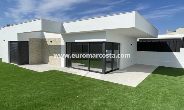 New Build - detached - Molina de Segura