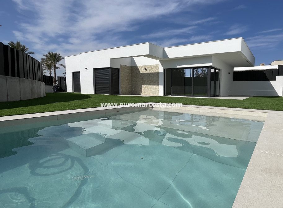 New Build - detached - Molina de Segura