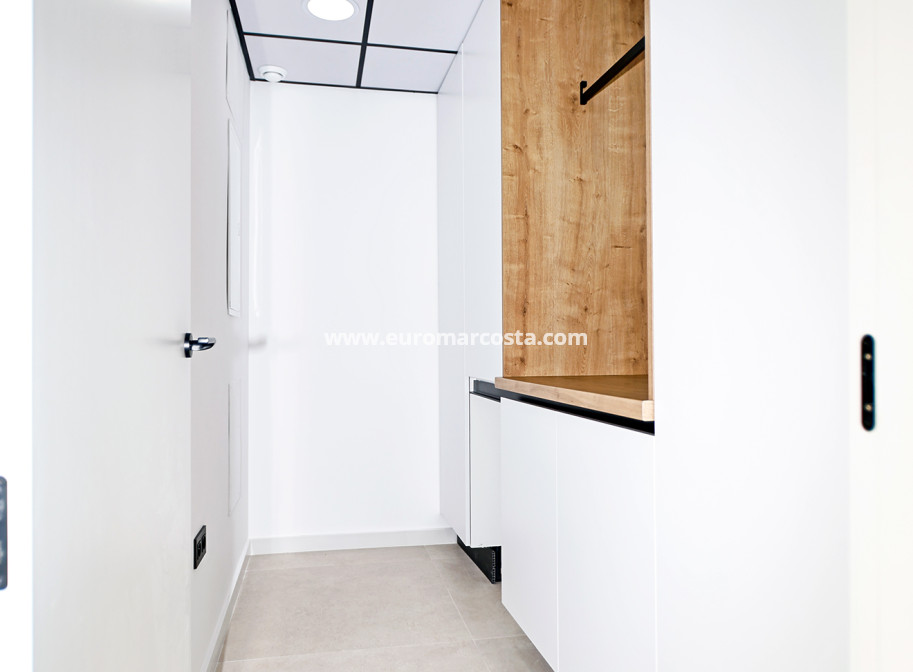 New Build - detached - Molina de Segura