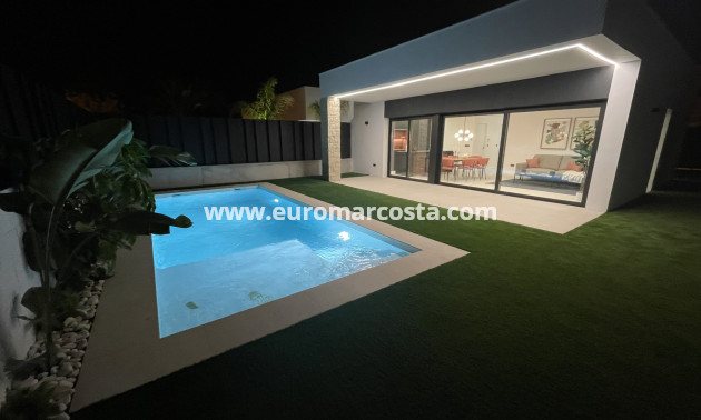 New Build - detached - Molina de Segura