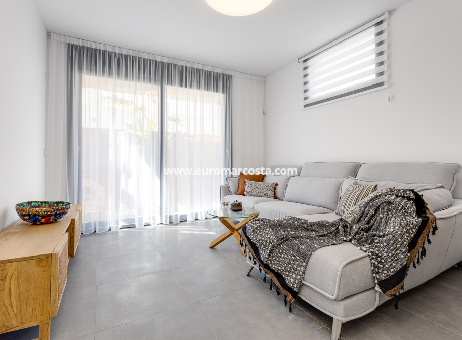 New Build - detached - La Mata