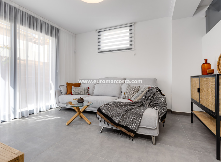 New Build - detached - La Mata