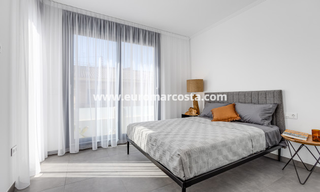 New Build - detached - La Mata