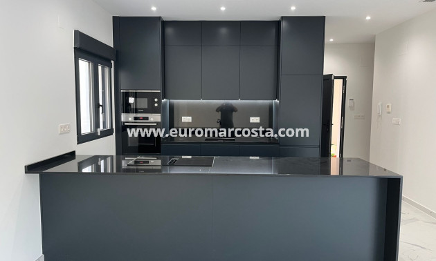 New Build - detached - La Romana