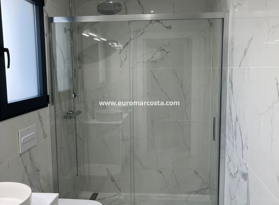 New Build - detached - La Romana