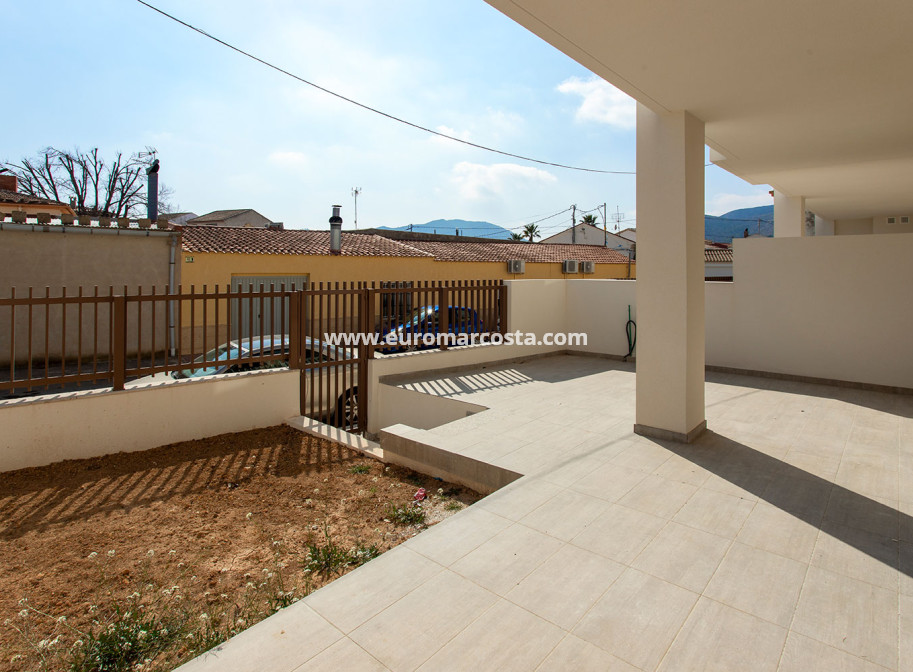 Nueva construcción  - high-bungalow - La Canalosa - Alicante