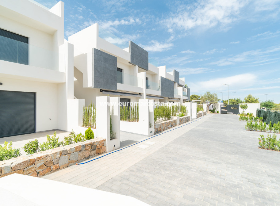 Nueva construcción  - low-bungalow - Torrevieja - TORREVIEJA