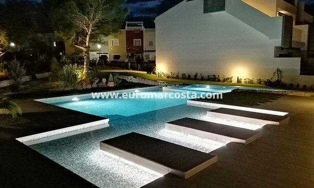 Nueva construcción  - low-bungalow - Torrevieja - TORREVIEJA