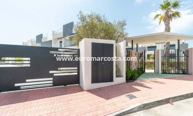 Nueva construcción  - low-bungalow - Torrevieja - TORREVIEJA