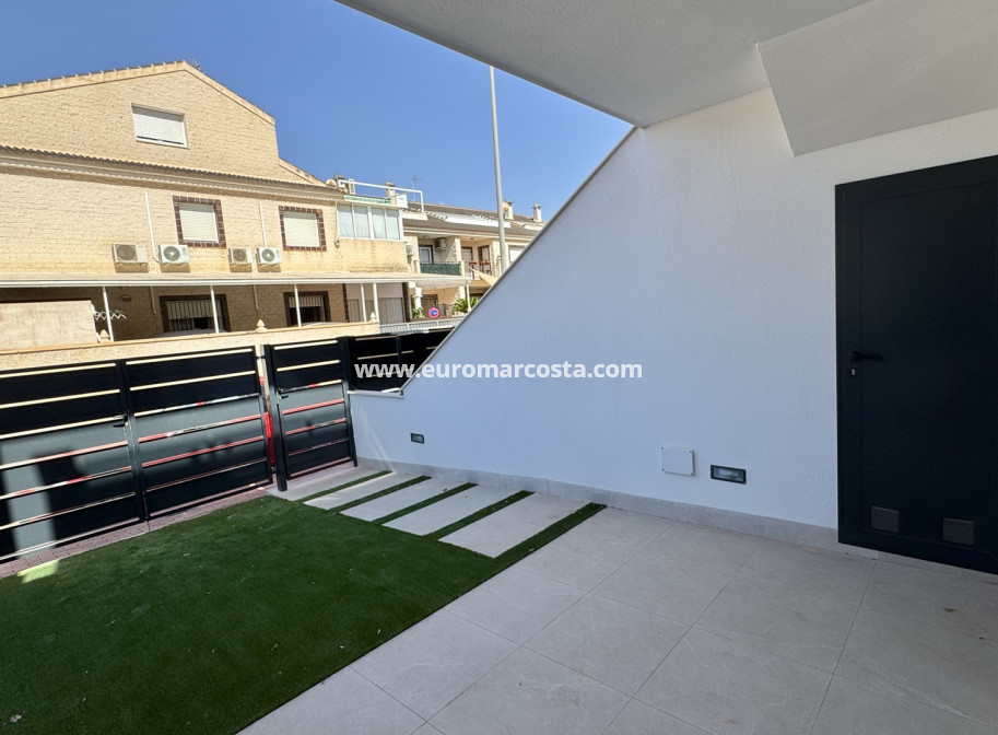 Nueva construcción  - low-bungalow - San Pedro del Pinatar - San Pedro de Pinatar