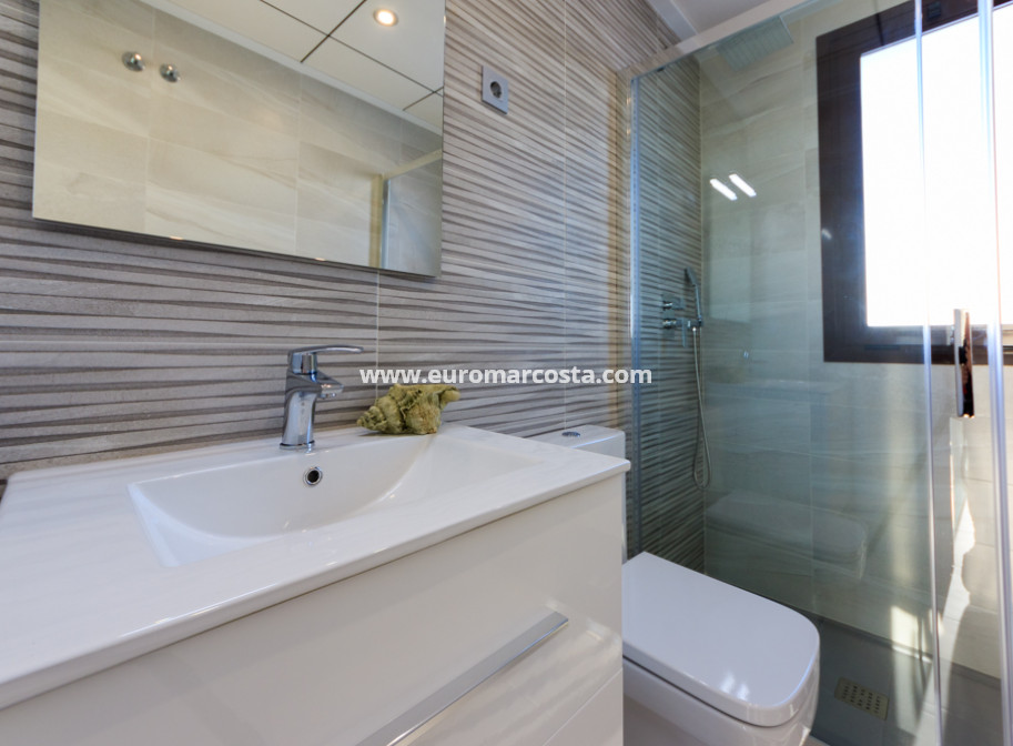 Nueva construcción  - terraced - Pilar de la Horadada