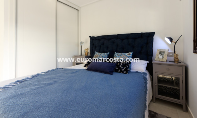 Nueva construcción  - terraced - Pilar de la Horadada