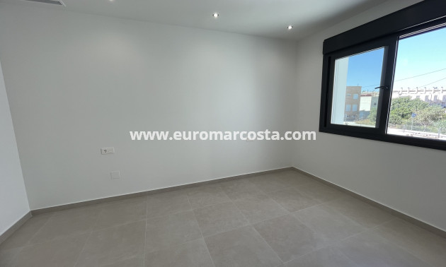 Nueva construcción  - detached - Almoradi - Formentera del Segura