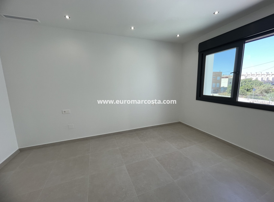 Nueva construcción  - detached - Almoradi - Formentera del Segura