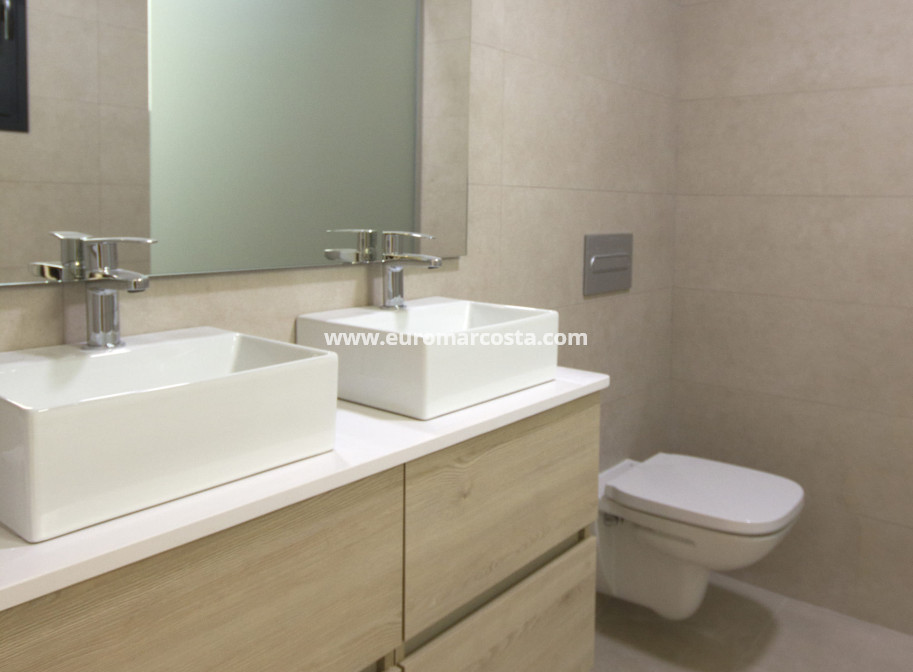 Neubauten - high-bungalow - San Fulgencio