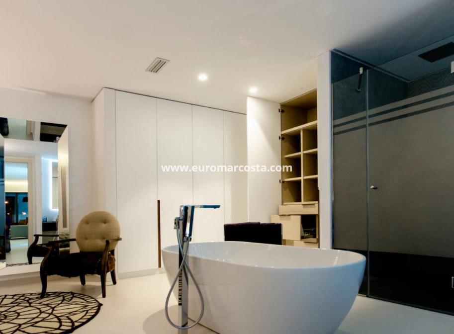 New Build - Villa - Orihuela Costa