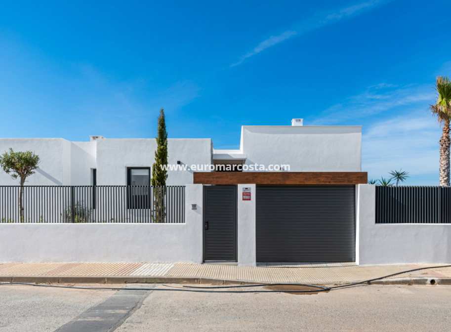 New Build - detached - Mar de Cristal