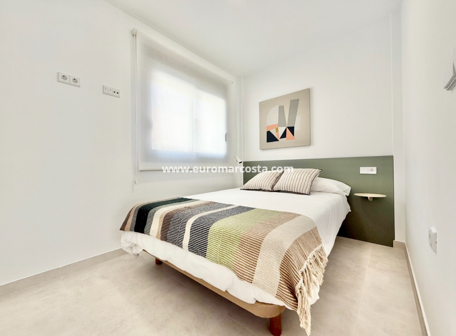 New Build - terraced - Cox