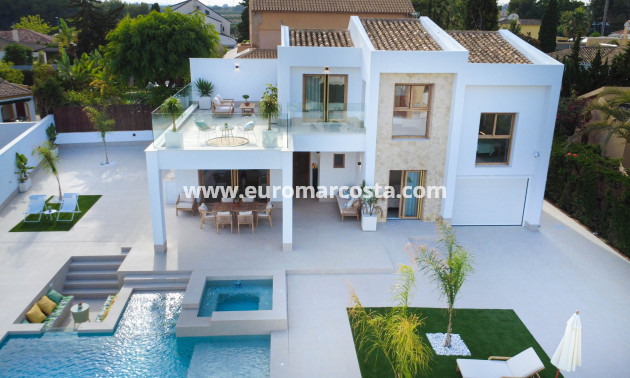 Nueva construcción  - Villa - Orihuela Costa