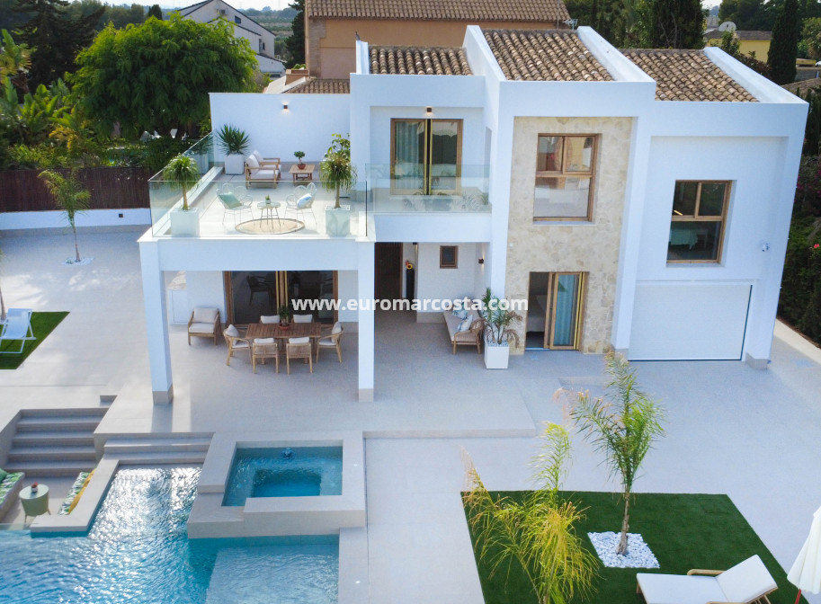 Nueva construcción  - Villa - Orihuela Costa