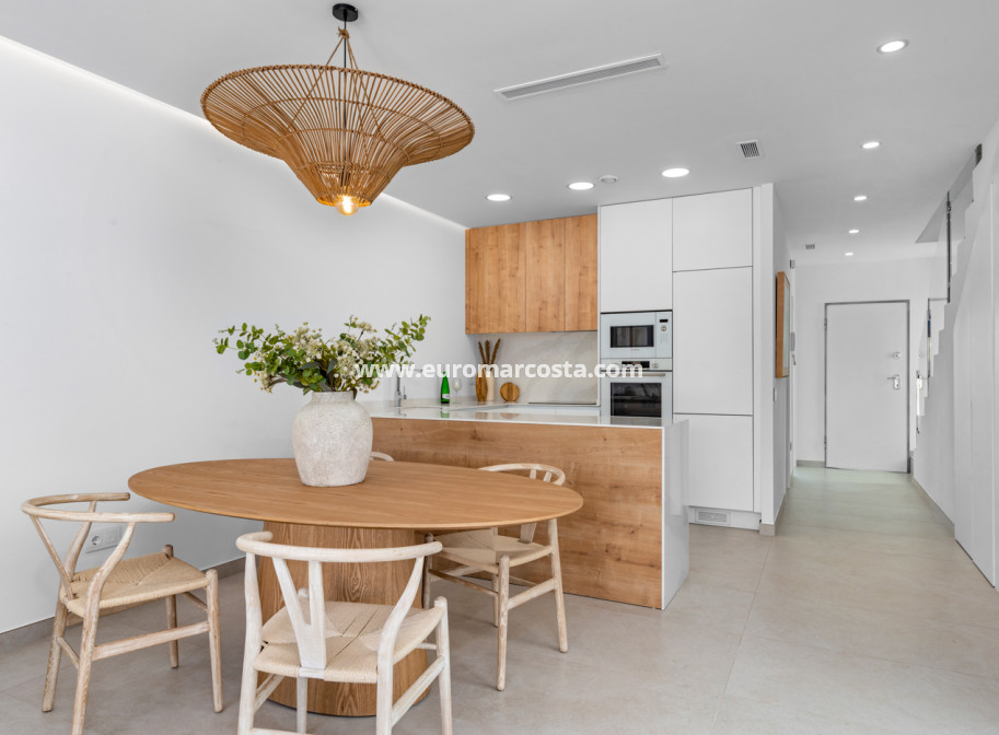 Nueva construcción  - detached - Pilar de la Horadada