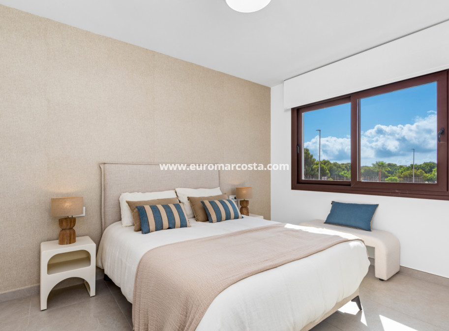 Nueva construcción  - detached - Pilar de la Horadada