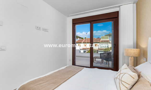 Nueva construcción  - detached - Pilar de la Horadada