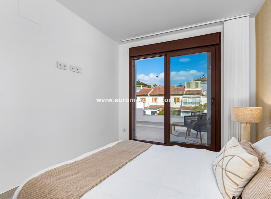 Nueva construcción  - detached - Pilar de la Horadada