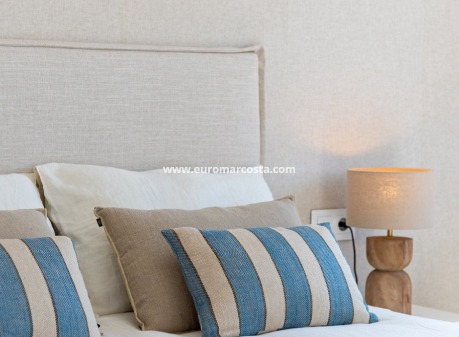 Nueva construcción  - detached - Pilar de la Horadada