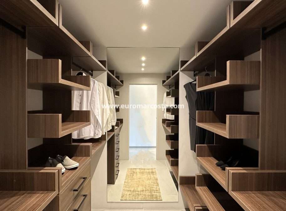 New Build - detached - Algorfa