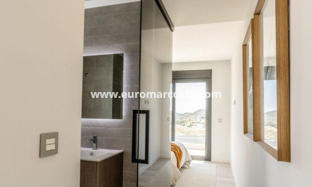 New Build - detached - Finestrat