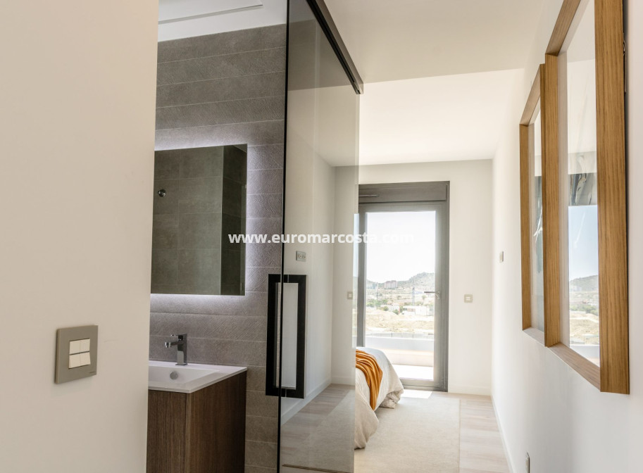 New Build - detached - Finestrat