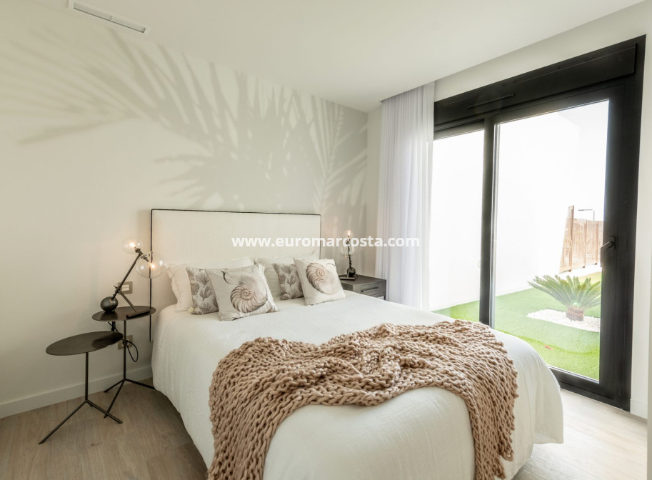 New Build - detached - Finestrat