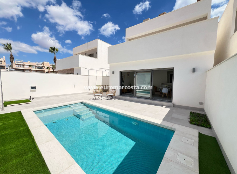 New Build - terraced - Orihuela Costa
