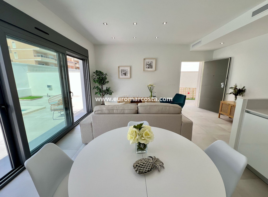 New Build - terraced - Orihuela Costa