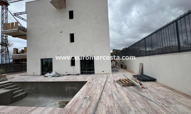 Nueva construcción  - ground-floor - Finestrat