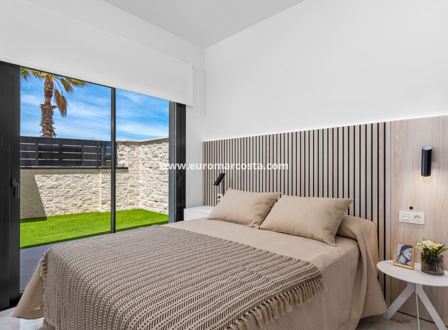 Nueva construcción  - detached - Algorfa