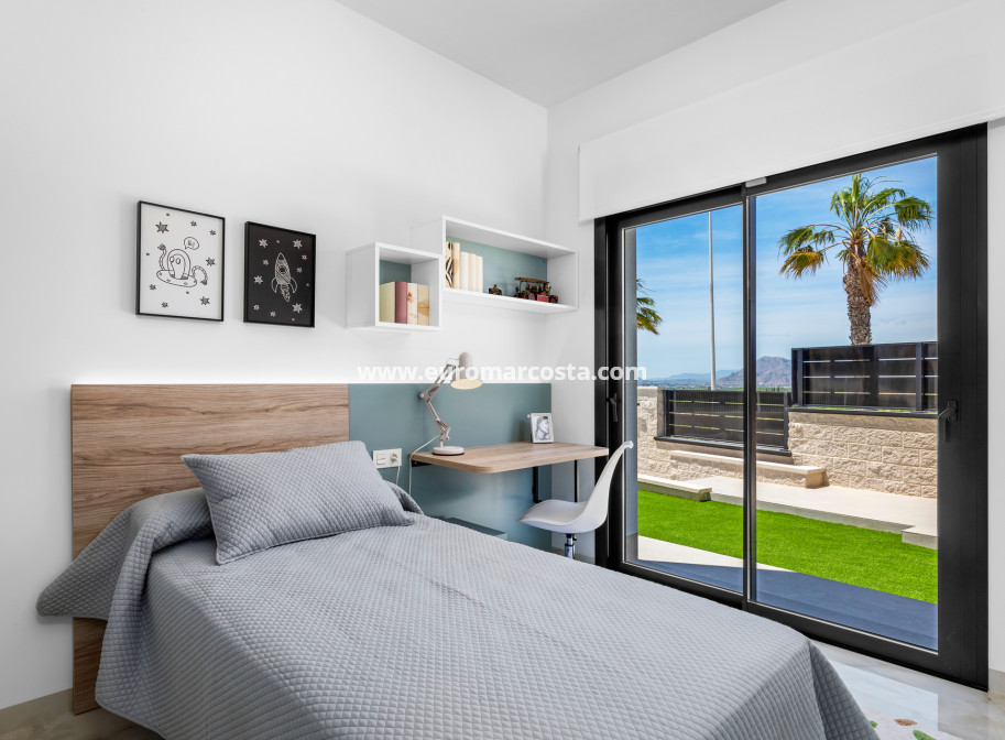 Nueva construcción  - detached - Algorfa