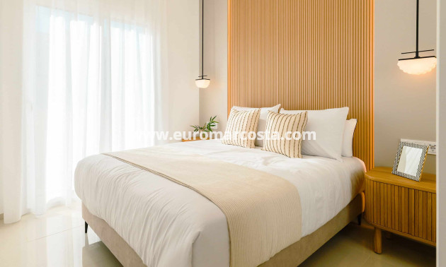 New Build - low-bungalow - Rojales