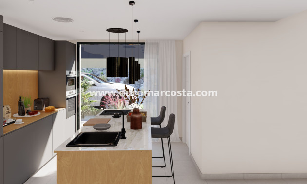 New Build - detached - Baños y Mendigo