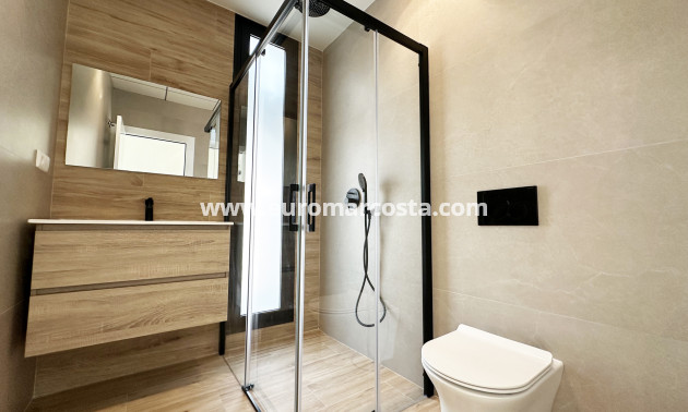 Neubauten - detached - Torre de la Horadada