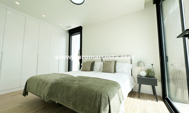 Neubauten - detached - Torre de la Horadada