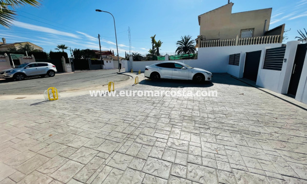 Neubauten - detached - Torrevieja - TORREVIEJA