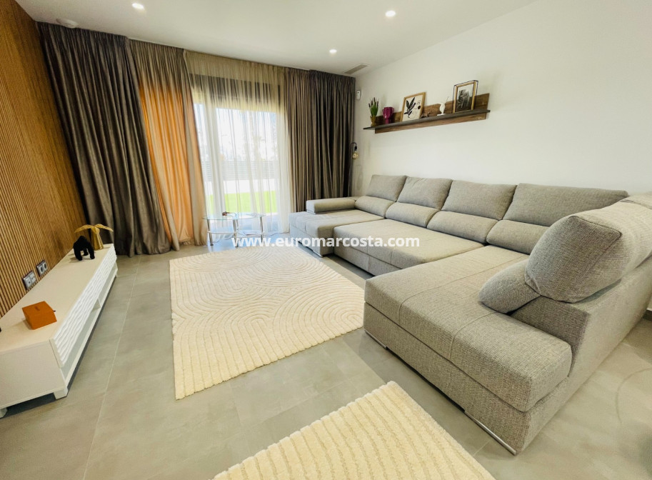 Neubauten - detached - Torrevieja - TORREVIEJA