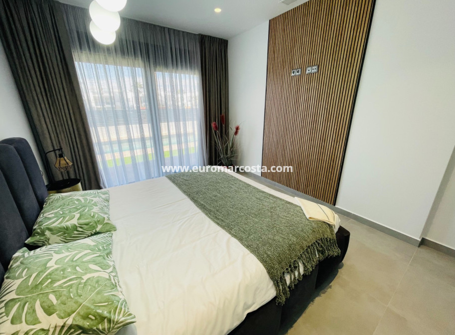 Neubauten - detached - Torrevieja - TORREVIEJA