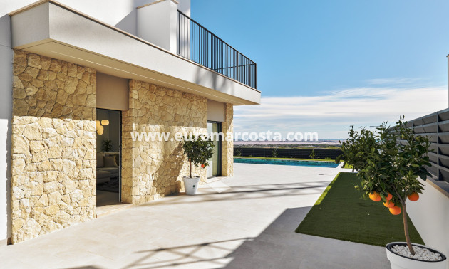 Nueva construcción  - Villa - San Miguel de Salinas