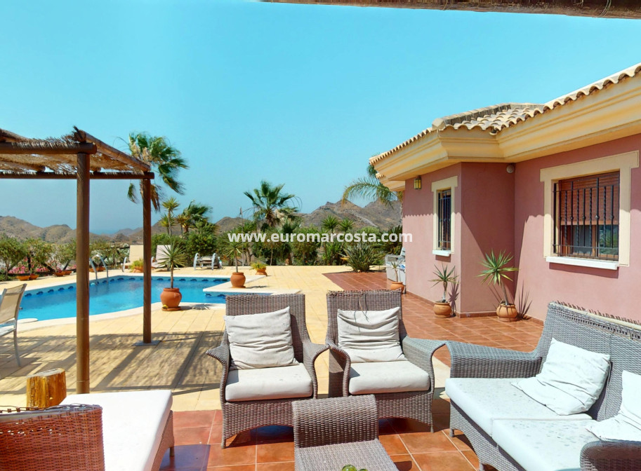 Nueva construcción  - detached - Águilas