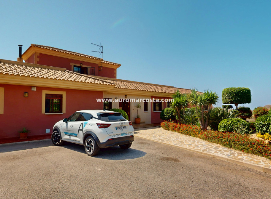 Nueva construcción  - detached - Águilas